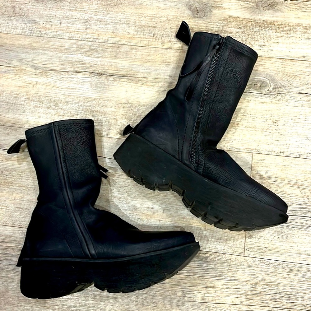 Puro Secret Booties Size 40 Black